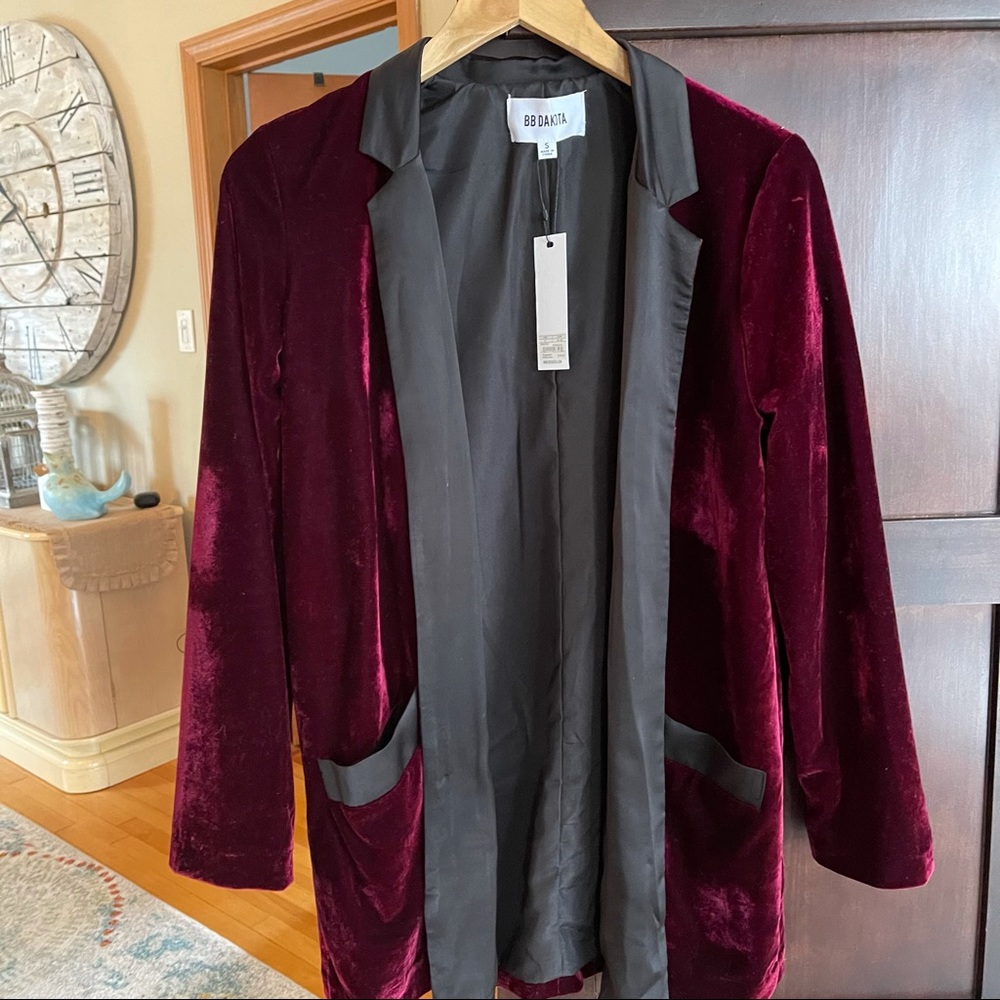 BB Dakota Blazer
